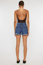 Load image into Gallery viewer, HIGH RISE MOM SHORTS -KC9145D
