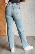 Load image into Gallery viewer, Patricia High Rise Rigid Magic 90&#39;s Straight Jeans
