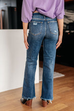 Load image into Gallery viewer, Rose High Rise 90&#39;s Straight Jeans in Dark Wash
